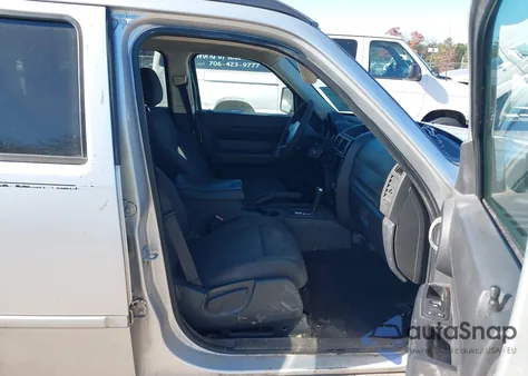 2011 Dodge Nitro Heat from USA, damaged, VIN 1D4PT4GX5BW500688